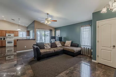 Living - 6646 E Splendid Ln, Tucson, AZ 85756 photo 1 of 2