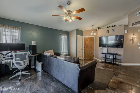 Living - 6646 E Splendid Ln, Tucson, AZ 85756 photo 2 of 2