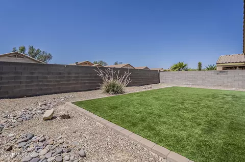 Exterior - 6646 E Splendid Ln, Tucson, AZ 85756 photo 3 of 3