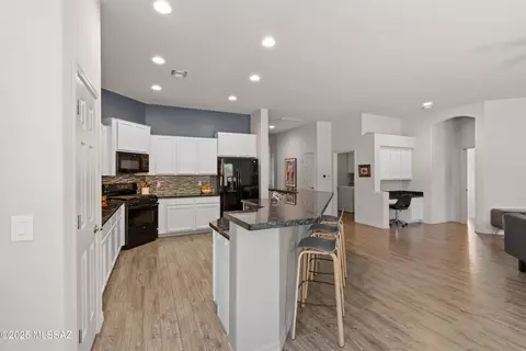 Kitchen - 8984 E Wright School Loop, Tucson, AZ 85715 photo 1 of 5