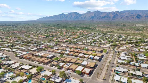 View/Area - 8984 E Wright School Loop, Tucson, AZ 85715 photo 5 of 5