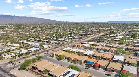 View/Area - 8984 E Wright School Loop, Tucson, AZ 85715 photo 3 of 5