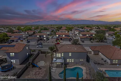 View/Area - 8746 E Semple St, Tucson, AZ 85747 photo 2 of 6