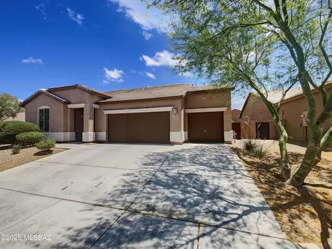 12496 N Starthroat Dr, Marana, AZ 85653