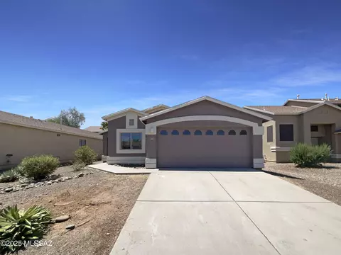8758 E Mountain Spring Dr, Tucson, AZ 85747