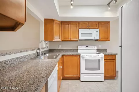Kitchen - 7828 E 3rd St, Tucson, AZ 85710 photo 2 of 4