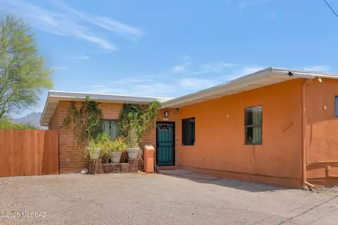 1732 N Mckinley Ave, Tucson, AZ 85712
