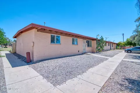1456 W Knox St, Tucson, AZ 85705