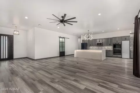 Living - 9042 E Maple Leaf Dr, Tucson, AZ 85710 photo 3 of 3