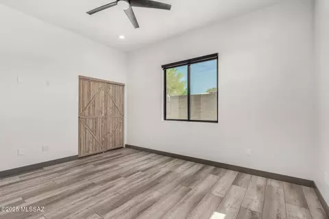 Bedroom - 9042 E Maple Leaf Dr, Tucson, AZ 85710 photo 6 of 7
