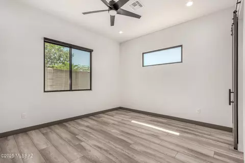 Bedroom - 9042 E Maple Leaf Dr, Tucson, AZ 85710 photo 7 of 7