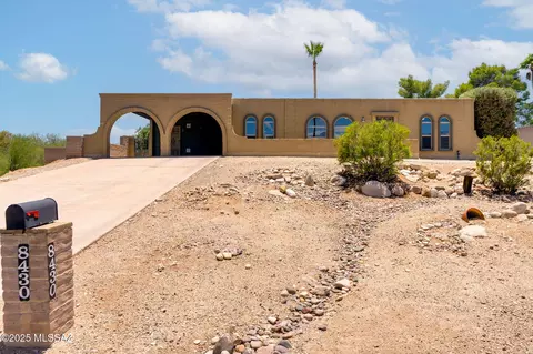 Exterior - 8430 E Wrightstown Rd, Tucson, AZ 85715 photo 2 of 12