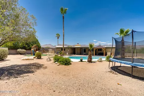 Exterior - 8430 E Wrightstown Rd, Tucson, AZ 85715 photo 7 of 12