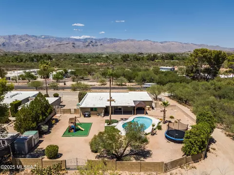 View/Area - 8430 E Wrightstown Rd, Tucson, AZ 85715 photo 1 of 1