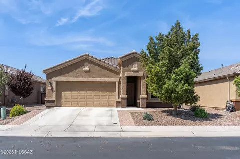 9247 W Creosote Rain Dr, Marana, AZ 85653
