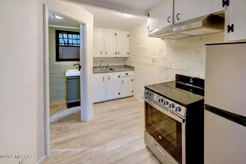 Kitchen - 1708 E 9th St, Tucson, AZ 85719 photo 6 of 7