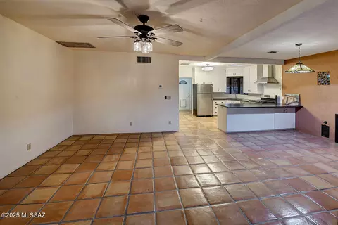 Living - 1708 E 9th St, Tucson, AZ 85719 photo 2 of 3