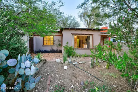 Exterior - 1708 E 9th St, Tucson, AZ 85719 photo 3 of 13