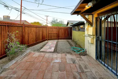 Exterior - 1708 E 9th St, Tucson, AZ 85719 photo 13 of 13
