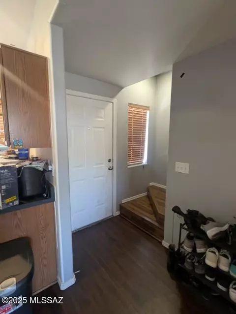 Entry Way - 2875 E Vespers Pl, Tucson, AZ 85716 photo 1 of 1