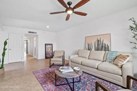 1971 N Frances Blvd, Tucson, AZ 85712
