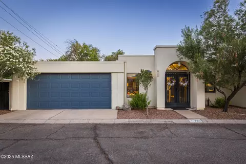 720 N Hayden Dr, Tucson, AZ 85710