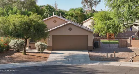 2898 W Simplicity Dr, Tucson, AZ 85741