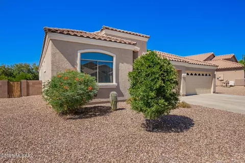 11056 W Caracara Dr, Marana, AZ 85653