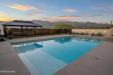 Exterior - 3961 N Red Ruby Ln, Tucson, AZ 85749 photo 3 of 6