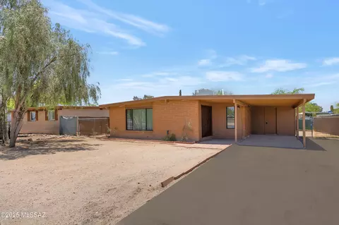 2974 S Kolb Rd, Tucson, AZ 85730