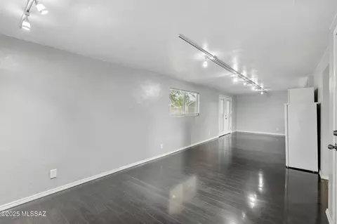 Living - 8428 Eli St, Tucson, AZ 85710 photo 7 of 7
