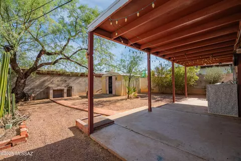 Exterior - 1818 E Mitchell St, Tucson, AZ 85719 photo 5 of 8