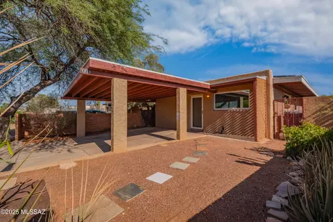 1818 E Mitchell St, Tucson, AZ 85719