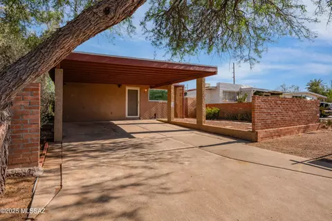 Exterior - 1818 E Mitchell St, Tucson, AZ 85719 photo 3 of 8