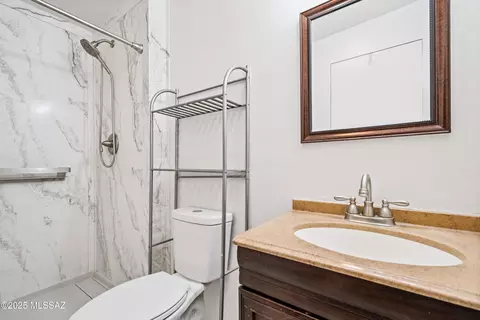 Bath - 1818 E Mitchell St, Tucson, AZ 85719 photo 1 of 2