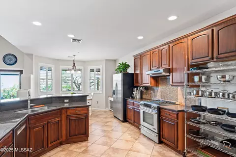 14192 E Whispering Ocotillo Pl, Vail, AZ 85641 photo 12