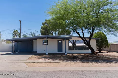 2026 S Calle Cordova, Tucson, AZ 85710