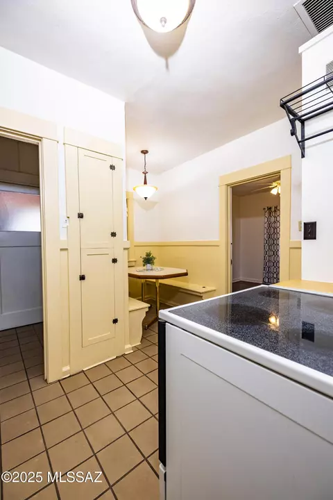 1809 E 8th St, Tucson, AZ 85719 photo 9