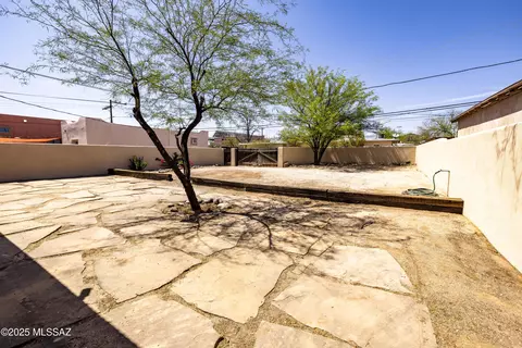 1809 E 8th St, Tucson, AZ 85719 photo 25