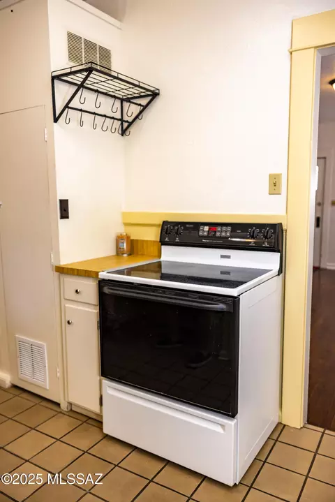 1809 E 8th St, Tucson, AZ 85719 photo 32