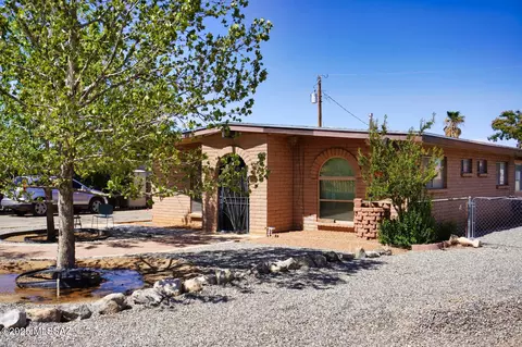 326 N Sage St, Pearce, AZ 85625