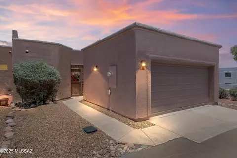 1697 N Rio Yaqui, Green Valley, AZ 85614