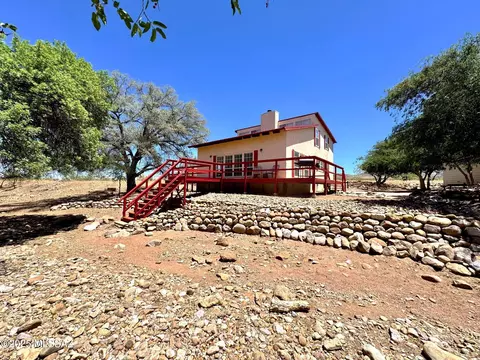 10487 E Turkey Creek Rd, Pearce, AZ 85625