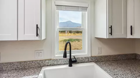 4770 E Thunder Ln, Hereford, AZ 85615 photo 22