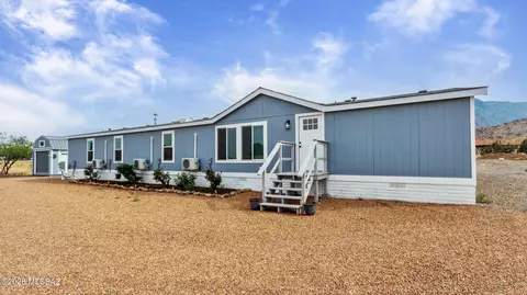 4770 E Thunder Ln, Hereford, AZ 85615 photo 3