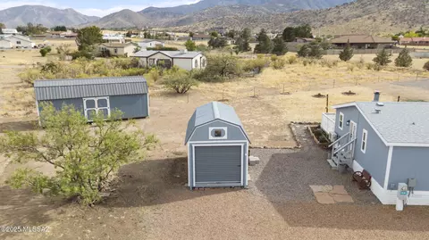 4770 E Thunder Ln, Hereford, AZ 85615 photo 8