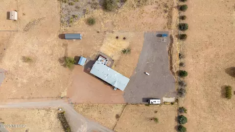 4770 E Thunder Ln, Hereford, AZ 85615 photo 4