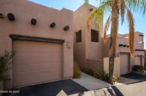 2990 W Trevi Pl UNIT 200, Tucson, AZ 85741