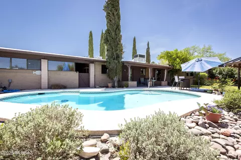 10312 E Camino De La Placita, Tucson, AZ 85748