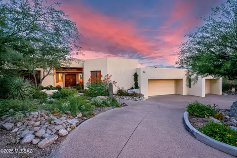 3211 E Blossom Dancer Ln, Tucson, AZ 85718